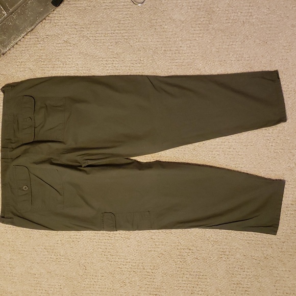 LIZ CLAIBORNE WOMANS BOYFRIEND CAPRI SIZE 16 - Picture 2 of 4